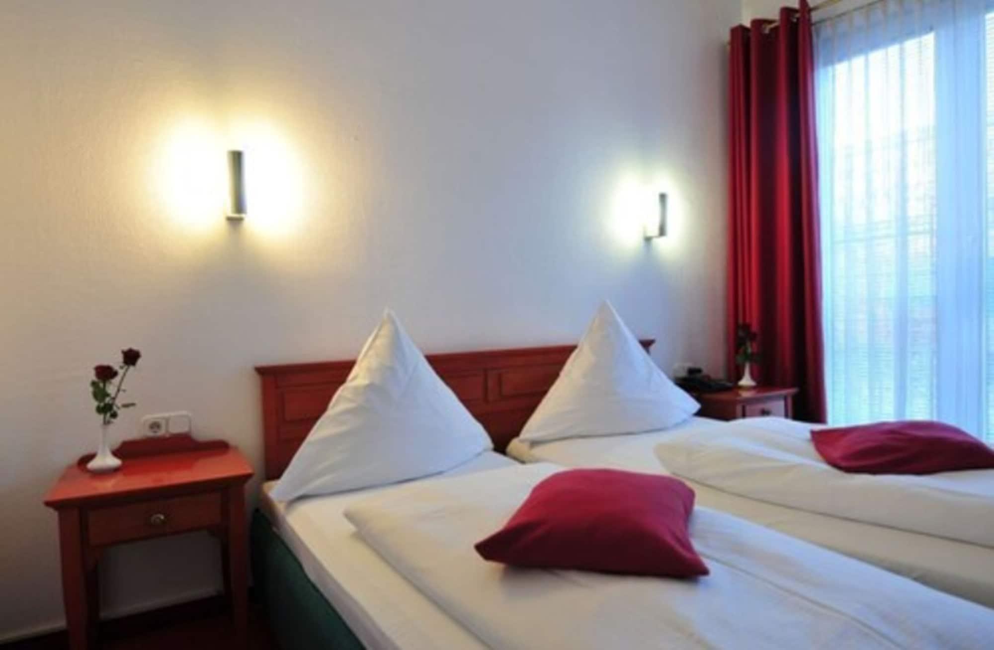 Cerano City Hotel Koeln Am Dom Екстериор снимка