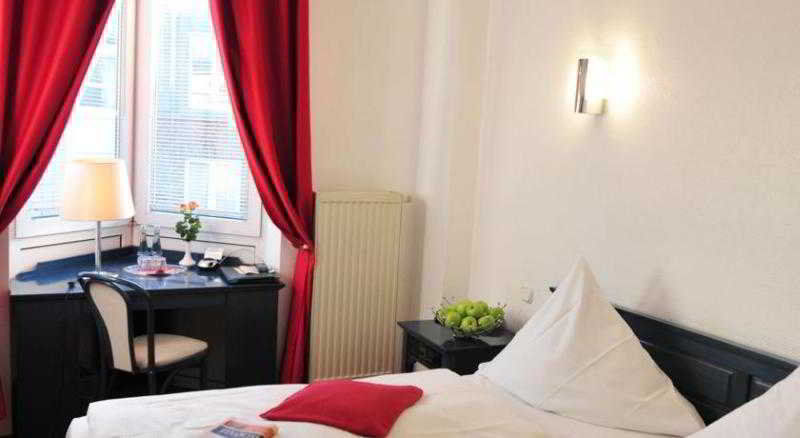 Cerano City Hotel Koeln Am Dom Екстериор снимка